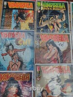 Big Lot Of 20 Comic Book Vampirella