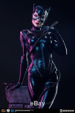 Catwoman Michelle Pfeiffer Premium Format Statue Sideshow Batman Bowen