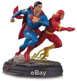 DC Comics Superman vs. The Flash Racing Battle Statue