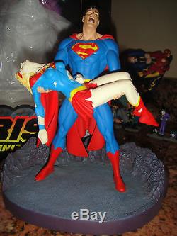 DC Direct Superman & Supergirl Crisis On Infinite Earths Porcelain Statue Mib