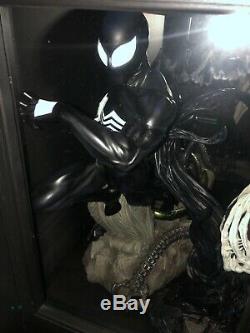 SIDESHOW SPIDER-MAN BACK IN BLACK COMIQUETTE Statue Symbiote Venom XM Studios
