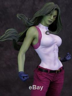Sideshow She-Hulk Premium Format Figure statue MARVEL SAMPLE